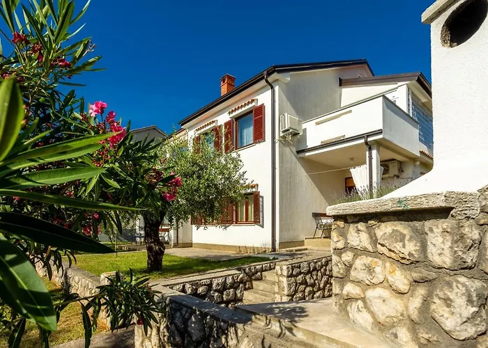 Apartments Belavic By El-Pi Tours